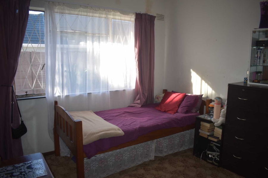 3 Bedroom Property for Sale in Summerpride Eastern Cape